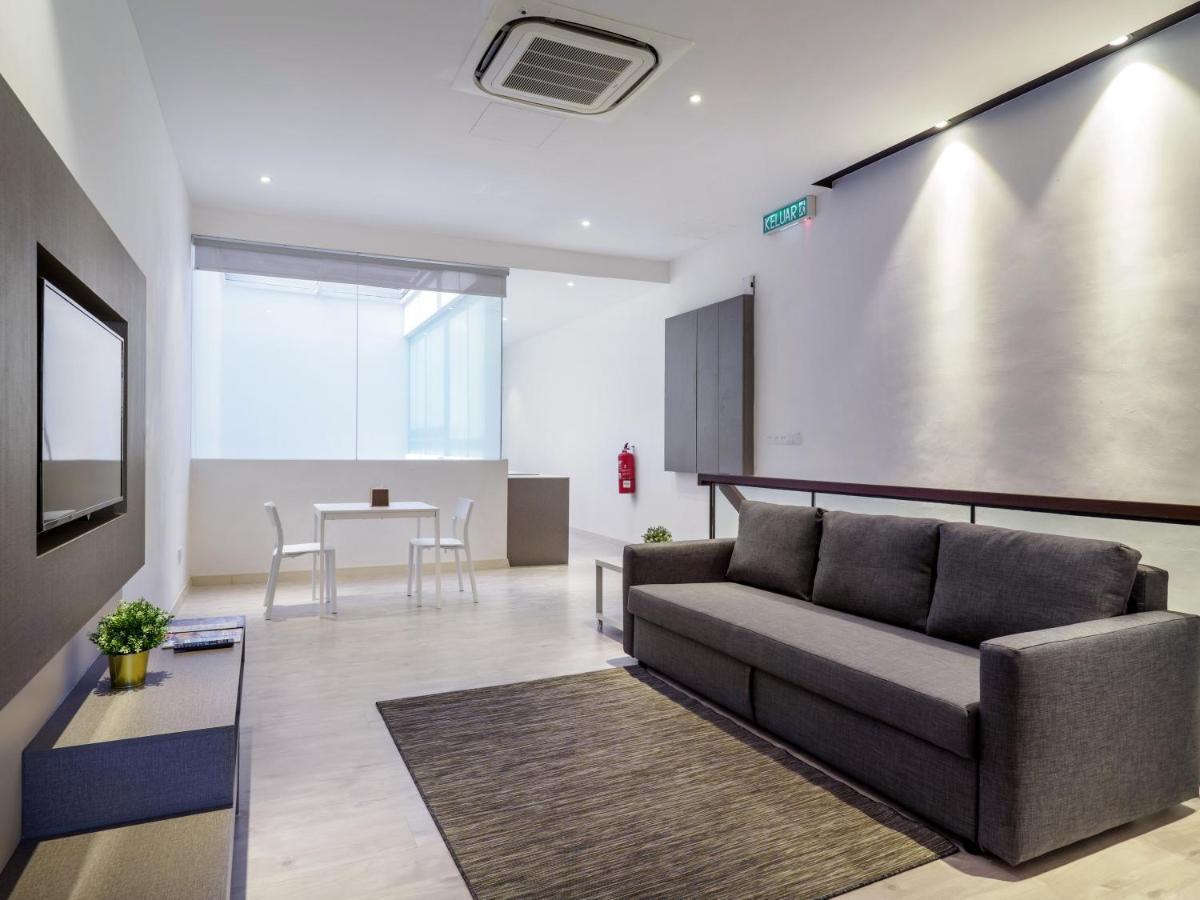 Hutton Central Hotel Managed By The Ascott Limited George Town Exteriör bild
